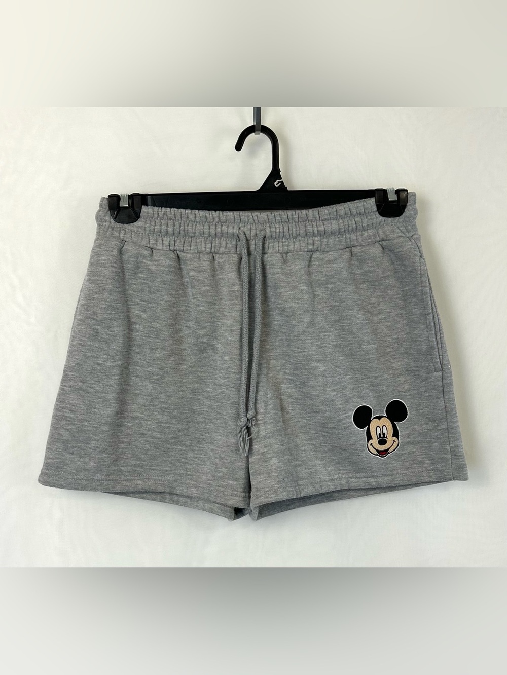 Disney Women’s Fleece Mickey Mouse Pull On Casual Shorts / Lg (Fits like medium)